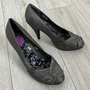 Rocket Dog K9 Grey Heels Size 9