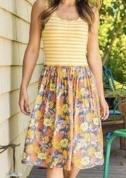 MATILDA JANE Adventure Begins Summer Sunset Dress Size XS Yellow and Gray Floral
