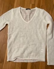 Brandy Melville White Sweater