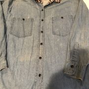 Denim Button Down Shirt w/ Leopard Print Collar - size medium