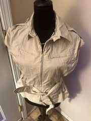 Cache khaki colored cargo shacket missing brand & size tag P2P 19 (m) Y2K