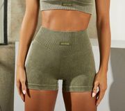 Bo&tee Seamless Mini Shorts