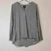 Bobeau Women’s Flocked V Neck Long Sleeve Top Heather Grey Star Size Large NWT