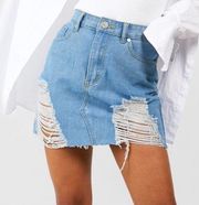 Juniors Boohoo Distressed Denim Skirt Size 6