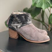 Toms Leila Aztec Print Gray Suede Heel Ankle Booties Sz 29