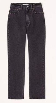 Abercrombie & Fitch Abercrombie Curve Love Ultra High Rise Ankle Straight Jean Size 27/4 Long