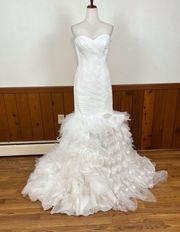 **Gorgeous New Boutique Mermaid Style Wedding Gown!