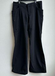 Mountain Hardwear Black Nylon Hiking Athletic Travel Pants Size 10 Straight Leg