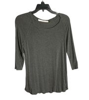 Gray Stretchy Three-Quarter Sleeve Shirt Wm S