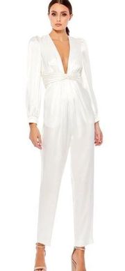 Ieena for Mac Duggal White LONG SLEEVE RUCHED PLUNGING NECK JUMPSUIT sz 2