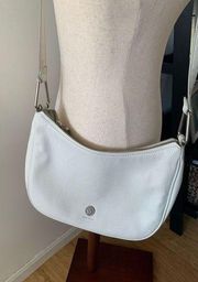 Anne Klein purse tote ￼ white faux leather