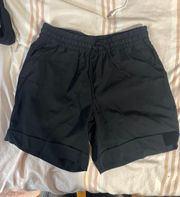 Black Shorts 