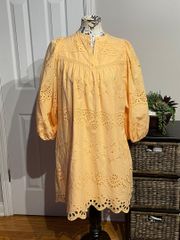 NWOT Embroidered Eyelet Poplin Bubble Puffy Summer Beach