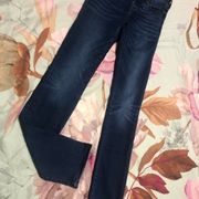 🌟True Religion Billie Midrise Straight Medium Wash jeans