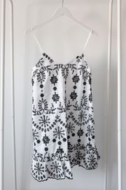 NWT Sugarlips Embroidered White And Black Dress - Medium