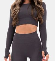 Quartz Energy Long Sleeve Crop Top Grey Size Small