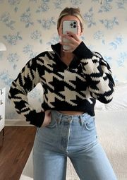 Gingham Black White Sweater