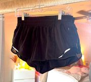 Lululemon ✨ LULU BLACK HOTTY HOTS SIZE 6 ✨