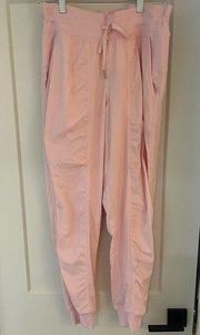 Strawberry Milkshake Joggers Lululemon SIZE 8