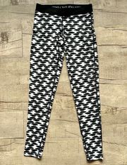 Nike  Dri-Fit Black White IKAT Geometric COOL Athletic Leggings Compression XS