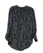 Dynamite Black & White Blouse Woman’s Size Small