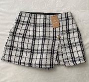 Plaid Skirt / Skort