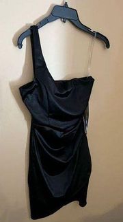 NWT emerald rose one shoulder black dress small