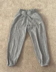 Women’s Gray Sweatpants