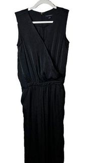 H HALSTON
Formal Sleeveles Faux Wrap Jumpsuit In Black. Size: 2