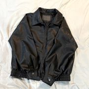 Oversized leather jacket size Large