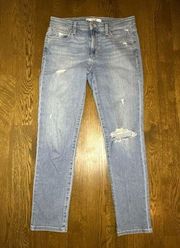 Joes Jeans Slim Leg Boyfriend distressed light denim Size 30
