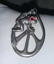 Frog, peace pendant