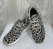 Adidas Women's Swift Run 22 Leopard Running Shoes Sneakers Trainers