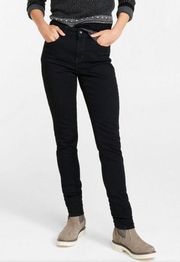 LL Bean Classic Fit High Rise Black Women's Jeans Size 10