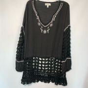 Neiman Marcus Women's Long Sleeve Crochet Woven Swim Cover Up Black Size Large