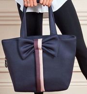 Crush it bow tote bag