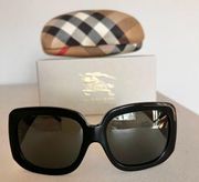 Burberry BY2757448 Women’s Sunglasses With A Case/Box