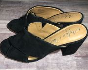 Arturo Chiang Black Heels Sz 7.5