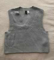 Cropped Sweater vest