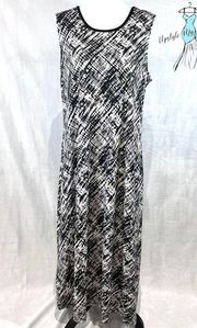 CJ Banks black white and gray abstract print maxi dress size X (14W)