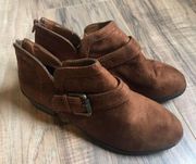 Pierre Dumas size 6.5 boots