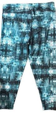 Spalding tie dye turquoise black and white cropped yoga pants