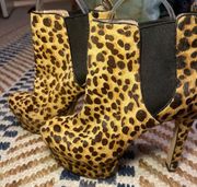 Vince Camuto 🐆Women’s  High Heeled Platform Leopard Print Booties Leather Size 7