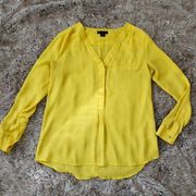 Metaphor V-Neck Pleated Front Long Sleeve Yellow Blouse Size Medium