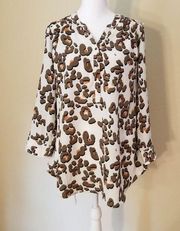 attention Leopard Print Button Sleeve Collar Top M