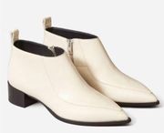 Everlane the boss ankle bootie in bone color