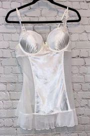 🎓 Linea Donatella white Silky & Ruffle Lingerie