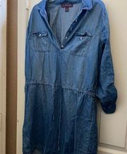 Gloria Vanderbilt lightweight denim dress large