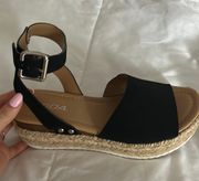 Brand New Tilly’s Sandals 