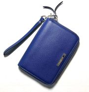 Stella & dot wallet in cobalt blue zipper